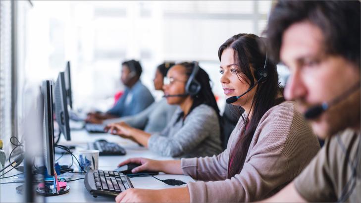 تدريب العملاء: تعريفه، فوائده، وطريقة تقديمه