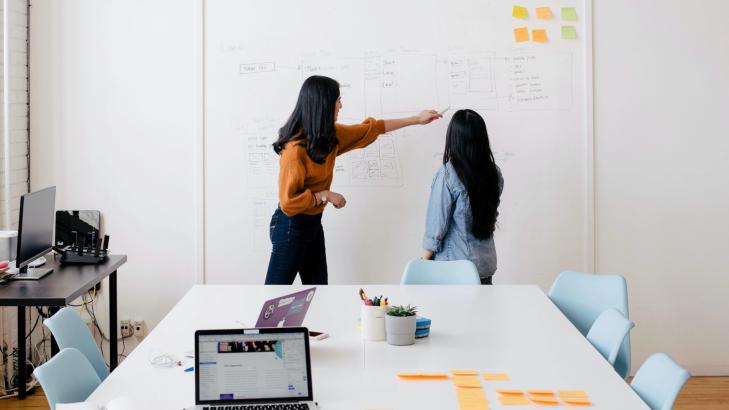 4 مراحل للبرنامج التدريبي