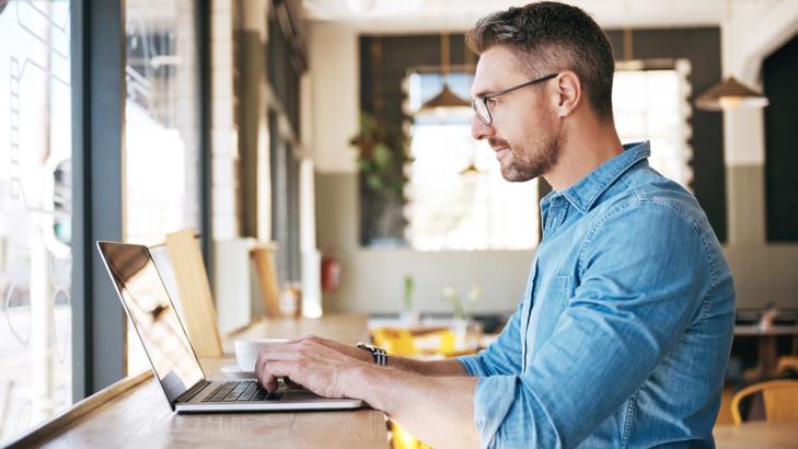 أهمية تدريب الموظفين عبر الإنترنت